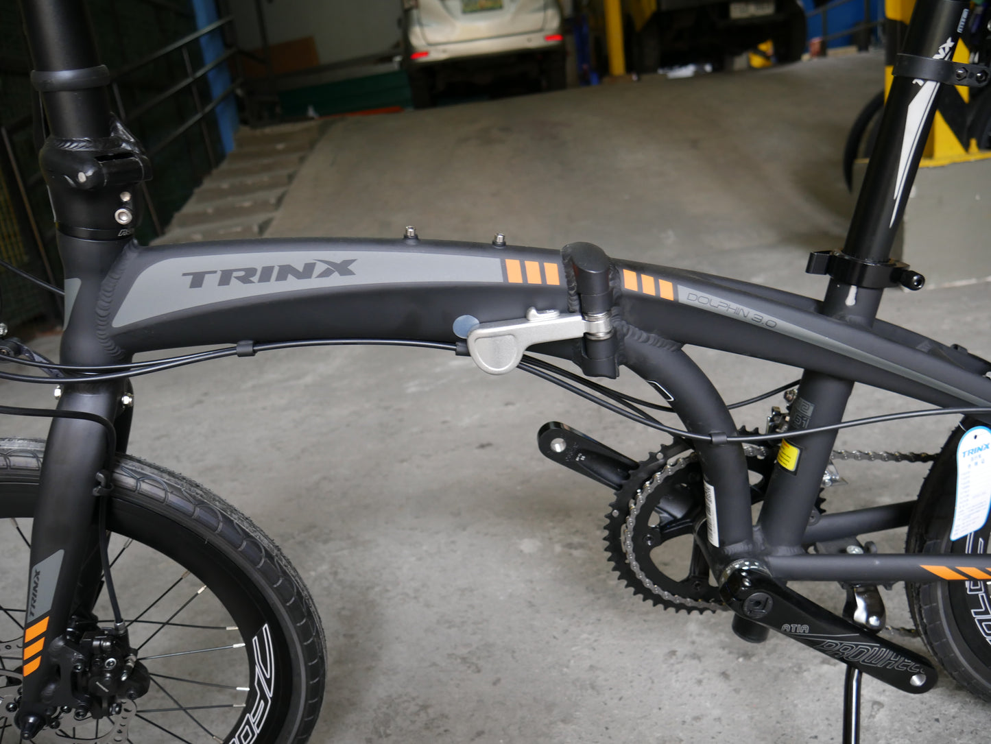 trinx dolphin 3.0 folding bike